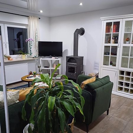 Ferienwohnung Unterm Rappenfels Hinterweidenthal Exterior foto